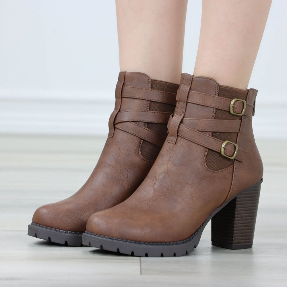Brown Ankle Boots Chunky Lug Block Heel Synthetic Leather Round Toe - Picture 11 of 13